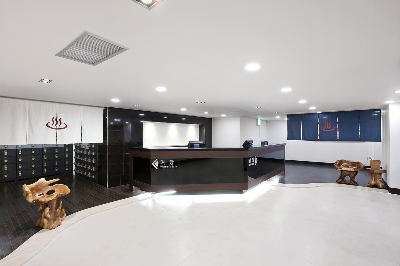 The Cheil Hotel Onyang Asan Exterior photo
